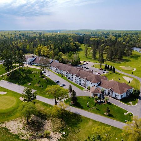 Four Seasons Island Resort Pembine Екстер'єр фото