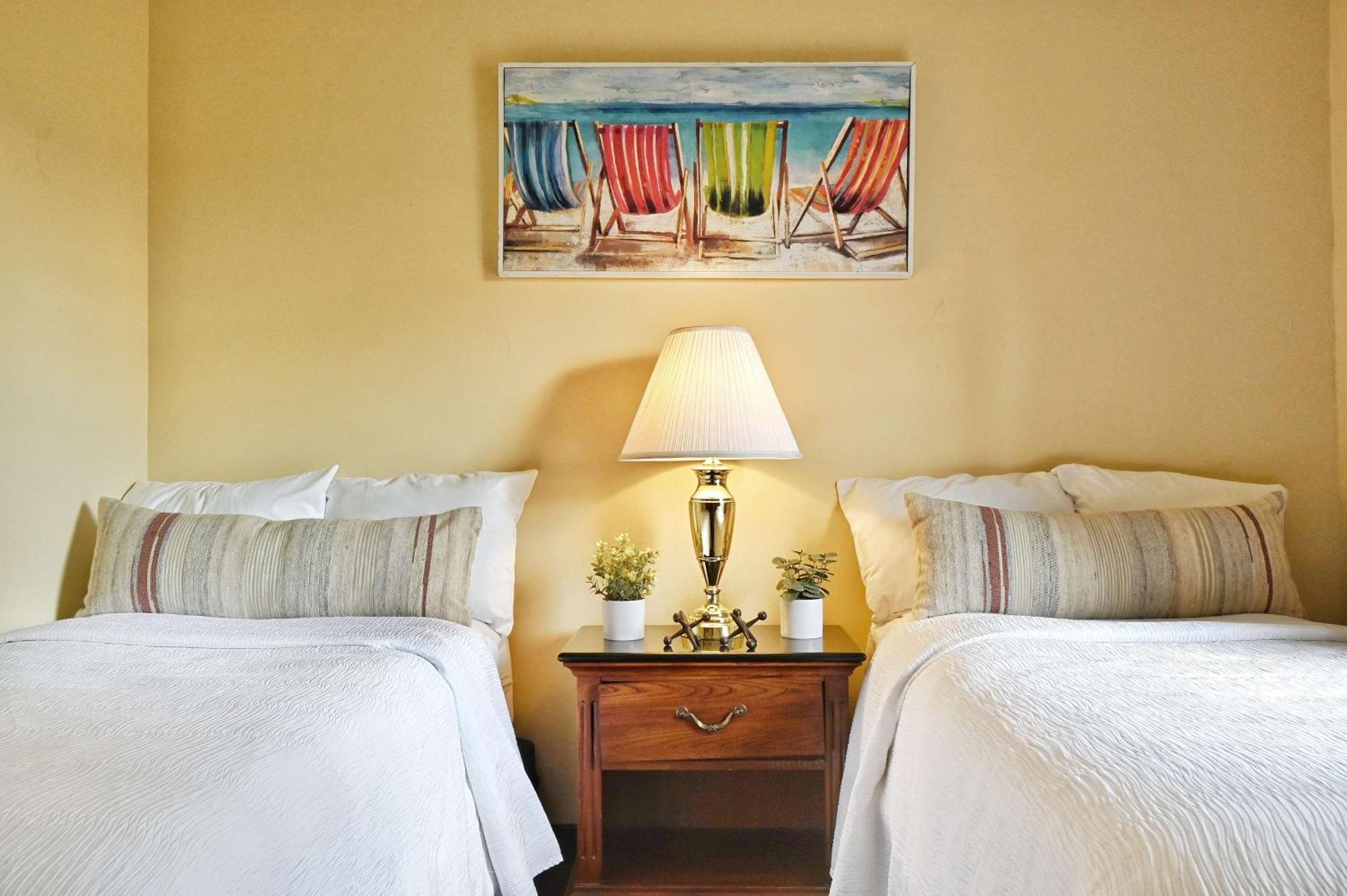 Four Seasons Island Resort Pembine Екстер'єр фото